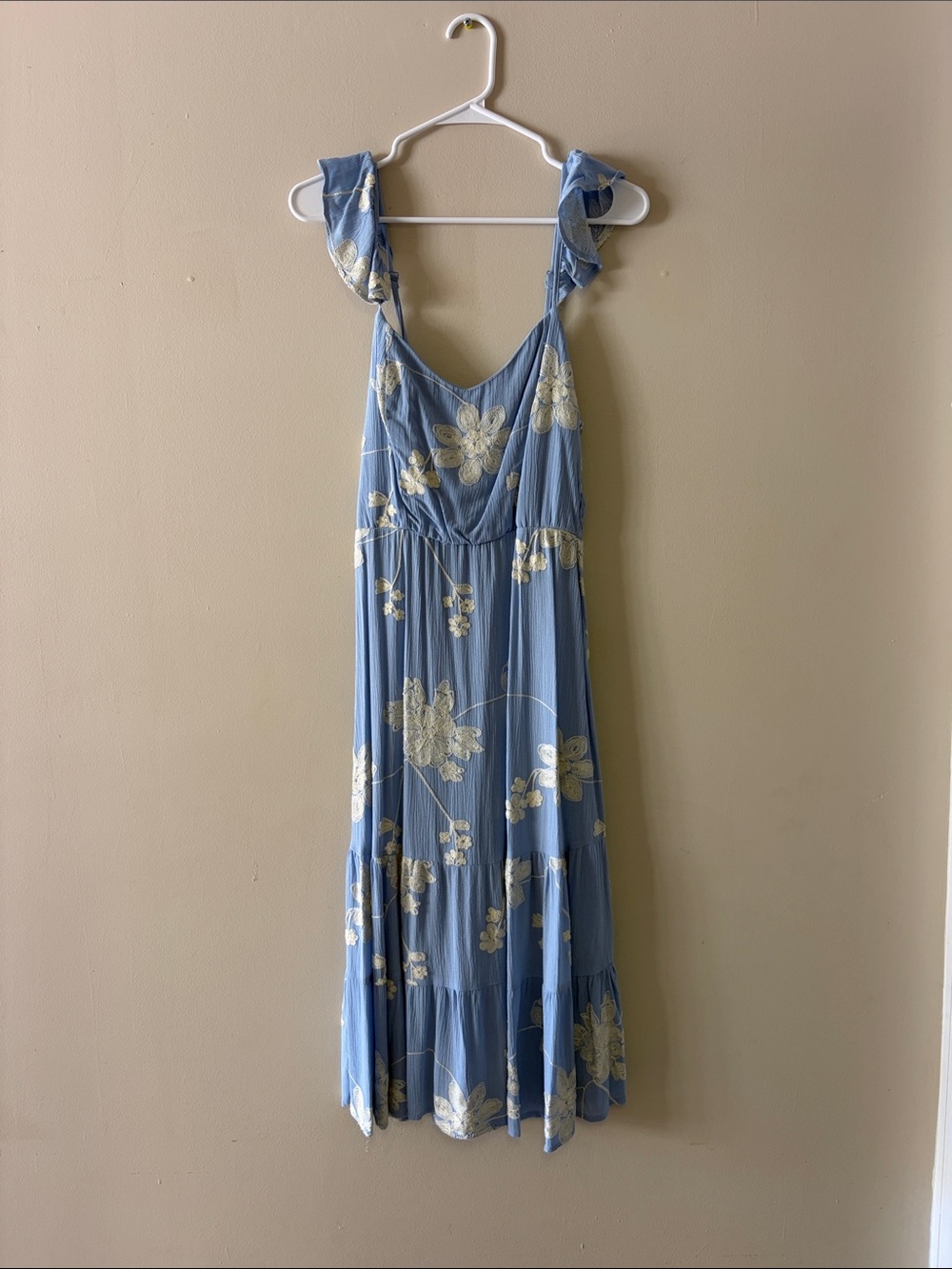 Lily Rose Blue Floral Midi Dress with Cream Blooms